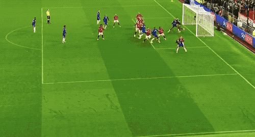 在禁区外凶, 战胜切尔西 在禁区外凶, 战胜切尔西